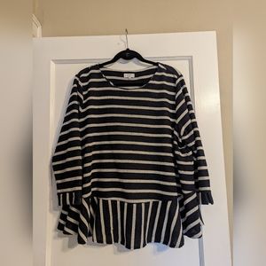 Crown and Ivy 2X Top